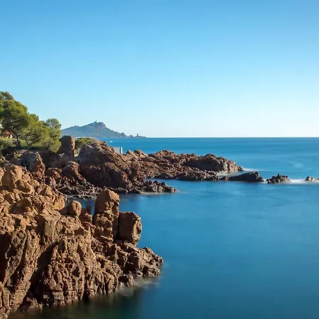 Climatise 2/3 Pers Proche Et Commerces, Balcon, Wi-fi, Parking Dispo - Fr-1-466a-7